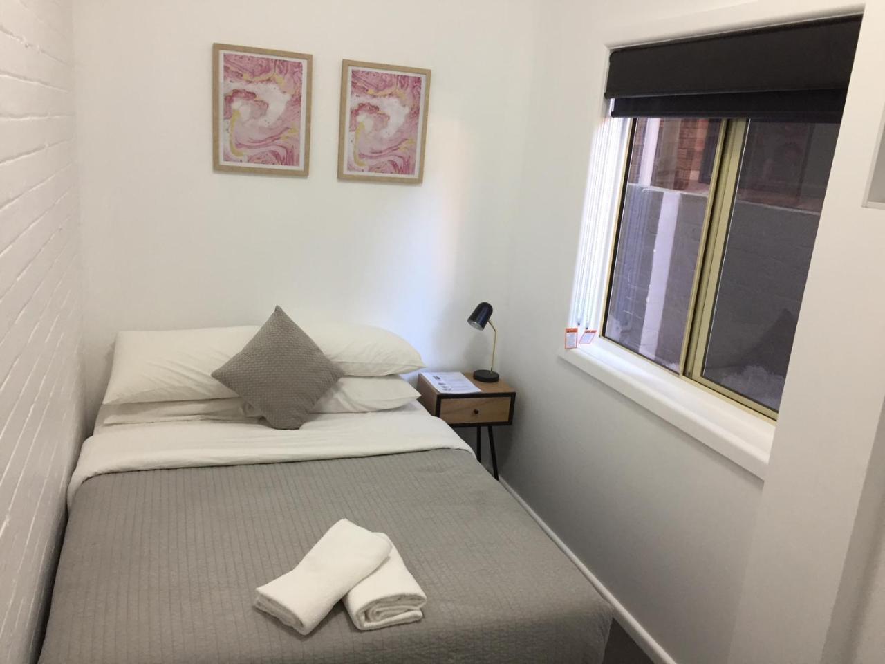 Sandy Bottoms Guesthouse Manly Bagian luar foto