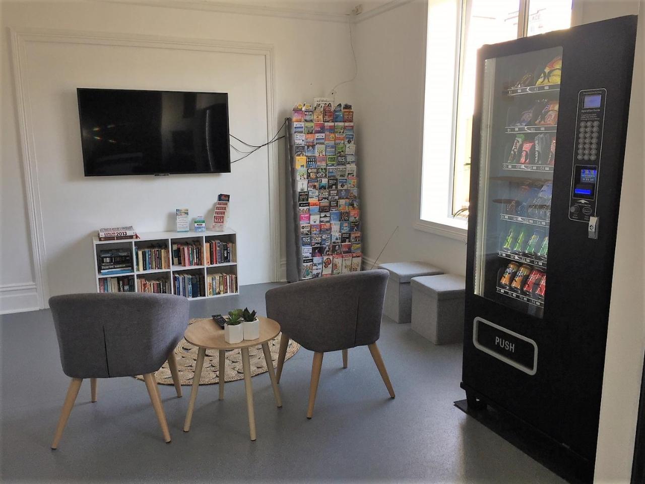 Sandy Bottoms Guesthouse Manly Bagian luar foto