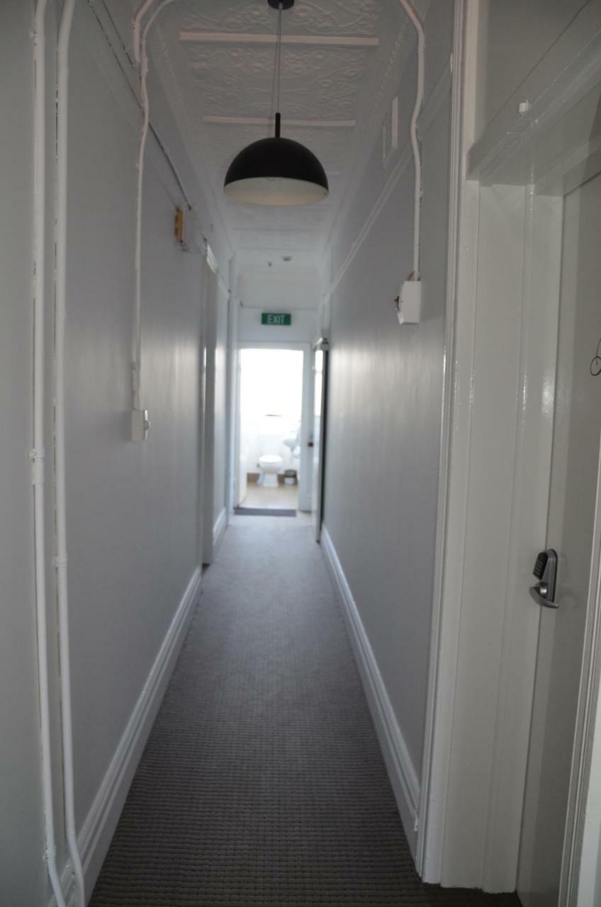 Sandy Bottoms Guesthouse Manly Bagian luar foto
