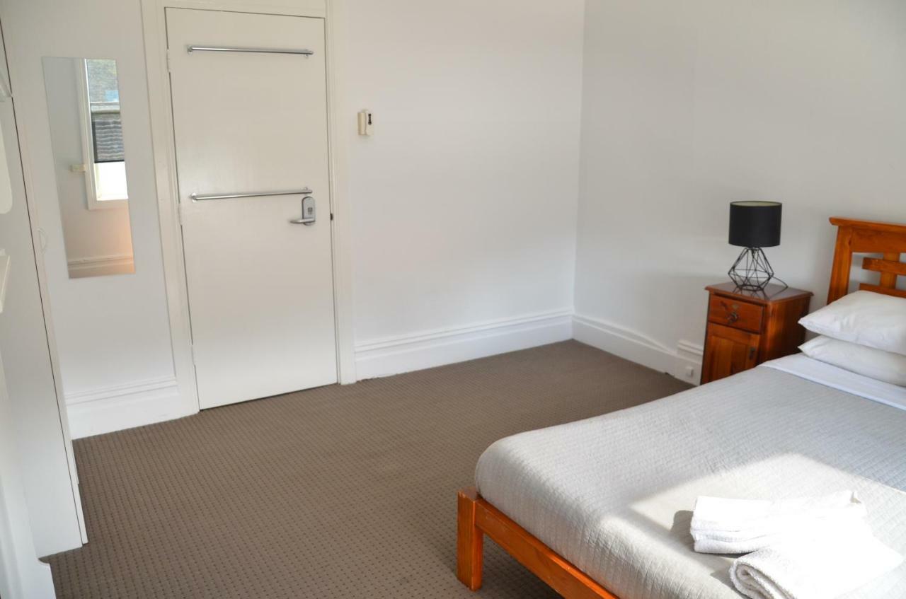Sandy Bottoms Guesthouse Manly Bagian luar foto